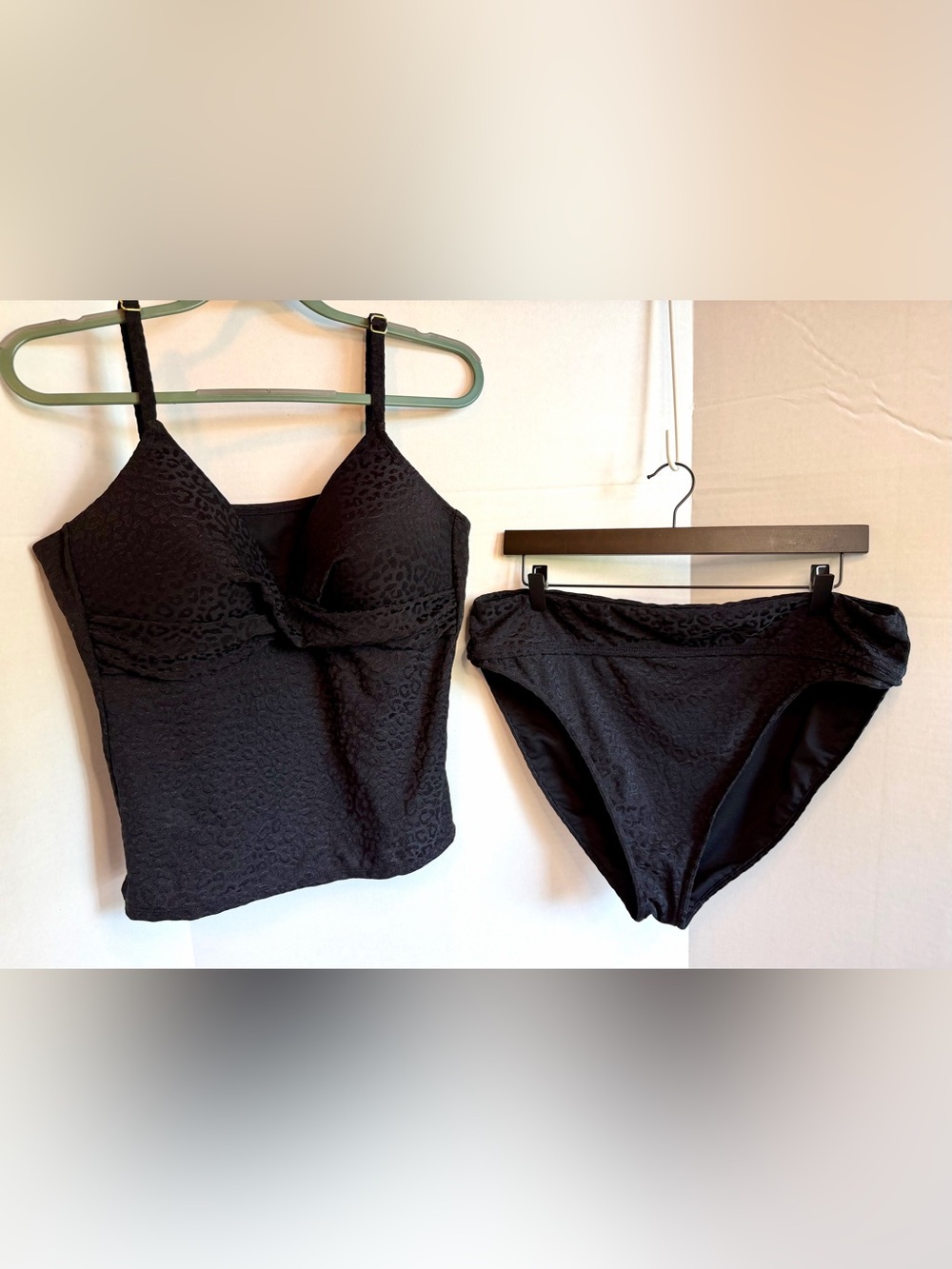 Freshwater Twist Molded Cup Black Tankini Top & Bikini Bottom Set XXL